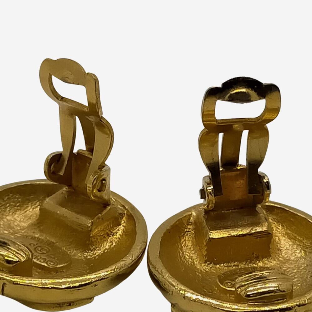Chanel 24k Gold-Plated Clip-on Earrings - Picture 7 of 9